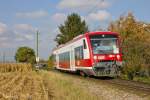  Hans  im Münstertal - Wenn einer der beiden neuen SWEG Elektro-Triebwagen ausfällt, pendelt zur Zeit der VT 650.06 der Hanseatischen Eisenbahn GmbH zwischen Bad Krozingen, Staufen und Münstertal. Hier aufgenommen am 21.10.2015 kurz vor Staufen.