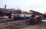 T 31 rangiert an einem Februarsamstag 1985 im Bahnhof Merklingen.