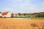 VT 421+440 auf ihrer Fahrt von Rudersberg-Oberndorf nach Schorndorf am 18.07.2017 in Michelau. 