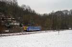 Gemtlich rollt der WEG VT 420 am 07. Januar 2010 durch die verschneite Landschaft im Strohgu. Der Zug war unterwegs als WEG 1068 von Korntal nach Hemmingen, die Aufnahme entstand bei Schwieberdingen.