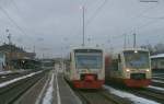 VT 236   Schwarzwald Baar Kreis  abgestellt auf Gleis 5 und VT 238 als HzL85866 nach Brunlingen Bahnhof in Villingen 22.12.08