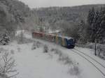 Am 25.12.2010 verlsst der aus zwei Regioshuttle der HzL und einem Regioshuttle der DB Regio zusammengestellte RE 10076 das Donautal und fhrt auf der Fahrt von Sigmaringen nach Tbingen in das