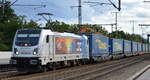 HSL Logistik GmbH, Hamburg [D] mit der Railpool Lok   187 343-9  [NVR-Nummer: 91 80 6187 343-9 D-Rpool] und KLV-Zug Richtung Rostock Seehafen am 15.09.22 Durchfahrt Bahnhof Golm.