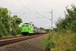Die saubere 151 138-5 (HSL) fuhr am 11.07.17 einen Containerzug von Glauchau nach Hof. Hier ist der Zug bei Plauen/V. zu sehen.