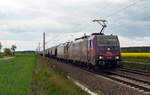 186 383 der HSL schleppte am 25.04.20 neben einem Transcereal-Zug noch 187 535 als Wagenlok mit.