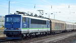 IntEgro (PRESS) 155 045-9 (91 80 6155 238-9 D-PRESS) mit einem Ganzzug Schiebewandwagen am 11.09.18 Bf. Flughafen Berlin-Schönefeld. 