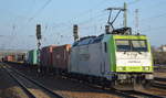 ITL - Eisenbahngesellschaft mbH, Dresden [D] mit  185 580-8  [NVR-Nummer: 91 80 6185 580-8 D-ITL] mit Containerzug am 04.12.19 BF.