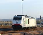 ITL Eisenbahngesellschaft mbH 285 108-7 TRAXX DE (9280 1285 1808-7 D-ITL) am Morgen des 17.4.2020 solo am Hbf Gera.