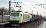 ITL - Eisenbahngesellschaft mbH, Dresden [D] mit  185 548-6  [NVR-Nummer: 91 80 6185 548-5 D-ITL] und Containerzug am 14.12.20 Durchfahrt.