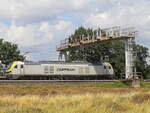 ITL - Eisenbahngesellschaft mbH 159 101-5 (NVR-Nummer: 90 80 2159 101-5 D-ITL) bei der Überfahrt zur gemeinsamen Trasse bei Waßmannsdorf in Richtung Bahnhof Flughafen BER Terminal 5 am 02.