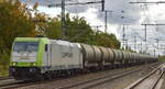 ITL - Eisenbahngesellschaft mbH, Dresden [D] mit  185 649-1  [NVR-Nummer: 91 80 6185 649-1 D-ITL] und einem interessanten Kesselwagenzug, diese in militärisch grüner Farbe daherkommenden