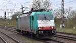 ITL - Eisenbahngesellschaft mbH, Dresden [D] mit der  E 186 127  [NVR-Nummer: 91 80 6186 127-7 D-ATLU] am 18.04.23 Durchfahrt Bahnhof Saarmund.