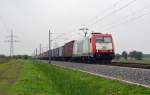 185 650 fuhr am 16.10.14 mit einem Containerzug durch Braschwitz Richtung Magdeburg.