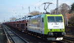 ITL - Eisenbahngesellschaft mbH mit der Captrain  185 548-6   [NVR-Number: 91 80 6185 548-5 D-ITL] und einem PKW-Transportzug mit in Polen produzierten VW Nutzfahrzeugen am 14.02.19 Berlin