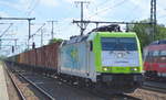 ITL - Eisenbahngesellschaft mbH mit  185 578-2 [NVR-Nummer: 91 80 6185 578-2 D-ITL] und Containerzug am 21.06.19 Bahnhof Golm bei Potsdam.