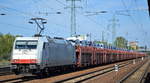 ITL - Eisenbahngesellschaft mbH, Dresden [D] mit  185 637-6  [NVR-Nummer: 91 80 6185 637-6 D-ITL] und PKW-Transportzug (fabrikneue VW Nutzfahrzeuge aus polnischer Produktion) am 04.09.19 Bahnhof