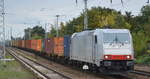 ITL - Eisenbahngesellschaft mbH, Dresden [D] mit ihrer  185 639-2  [NVR-Nummer: 91 80 6185 639-2 D-ITL) und Containerzug aus Richtung Frankfurt/Oder kommend am 25.09.19 Berlin Hirschgarten.