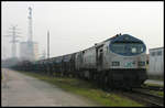 Im Morgennebel des 24.2.2007 war der ITL Blue Tiger 250007 im Bahnhof Cloppenburg mit einem Schotterzug unterwegs.
