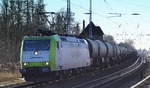 ITL - Eisenbahngesellschaft mbH, Dresden [D] mit  185 543-6  [NVR-Nummer: 91 80 6185 543-6 D-ITL] und Kesselwagenzug (leer) Richtung Stendel am 16.01.20 Berlin Buch.
