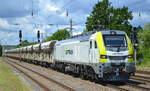 ITL - Eisenbahngesellschaft mbH, Dresden [D] mit  159 101-5  [NVR-Number: 90 80 2159 101-5 D-ITL] und leerem Schüttgutwagenzug am 26.05.20 Bf. Saarmund.