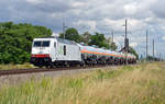285 108 der ITL führte am 11.07.20 einen Kesselwagenzug durch Braschwitz Richtung Halle(S).