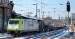 ITL - Eisenbahngesellschaft mbH, Dresden [D] mit  185 598-0  [NVR-Nummer: 91 80 6185 598-0 D-ITL] und Containerzug Richtung Frankfurt/Oder am 10.02.21 Höhe Berlin Greifswalder Str.