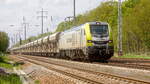 ITL - Eisenbahngesellschaft mbH mit 159 103-1 (NVR-Nummer: 90 80 2159 103-1 D-ITL) und Schüttgutwagenzug am 11.05.21 Durchfahrt bei Diedersdorf.