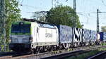 ITL - Eisenbahngesellschaft mbH, Dresden [D] mit ihrer  193 783-7  [NVR-Nummer: 91 80 6193 783-8 D-ITL] und einem Containerzug am 09.05.23 Vorbeifahrt Bahnhof Magdeburg-Neustadt.