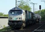 250 007 BLueTiger bei der Durchfahrt mit seinem Kesselwagenzug in Dresden Cotta.
6.5.11