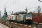 LZ mit ES 64 F4-150 MRCE als Zuglok und 185 649-1 und 185 598-0 ITL als Wagenlok am 19.12.2011 in Rathenow 