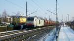endlich Sonne...die 285 106-1 der ITL kommt mit ihrem Gterzug am Bahnbergang in Dresden-Stetzsch durchgefahren Richtung Coswig (25.01.2013) 