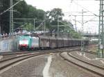 186 128 der ITL durchfährt mit Güterzug Dresden Hauptbahnhof. 01.07.2014