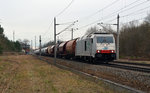 285 108 durchfuhr mit der Bedienung des Torgauer Glaswerkes am 27.03.16 Burgkemnitz Richtung Wittenberg.