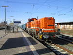 LOCON`s 324 stand vor der Abfahrt auf Gleis 4,am 24.März 2020,in Bergen/Rügen.