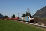 186 101 + 102 mit DGS 43117 am 7.4.2010 bei Niederaudorf.