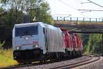185 666-5 Lokomotion mit 7x 0469 LCH (ex 212 DB) bei Redwitz auf dem Weg nach Stendal ins RAW am 18.08.2012.