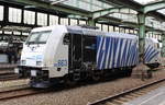 Lokomotion 185 663-2  Equus/Quagga/Bavaricus  stand am 08.06.19, auf dem  Durchfahrtsgleis 7, im Duisburger Hauptbahnhof abgestellt.