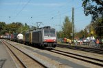186 281 & 189 901 am 11.10.11 mit DGS 43129 nach Verona in A�ling