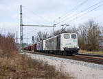 151 074 und 151 060 beide von Lokomotion mit dem Schrottzug in Aßling Ri.Kufstein.(12.1.2018).
