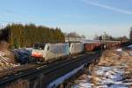 186 102 + 105 dem Stahlzug DGS 48845 am 06.02.2011 bei Grokarolinenfeld.