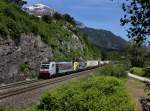Die 186 283 und die 189 912 mit einem KLV-Zug am 19.05.2012 unterwegs bei Jenbach.