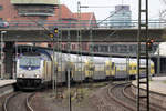 Metronom 246 006-1 mit RE5 nach Hamburg Hbf. in Hamburg-Harburg 20.11.2018