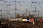 ME 146-16 fährt am 4.11.2015 mit dem Metronom aus Hamburg vor dem Hintergrund des Fernsehturms in den Bremer Hauptbahnhof ein.