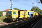 Monti Gleisbau Unimat 09-475/4S  Karoline  (D-MONTI 99 80 91 21 007-5) am 11.09.2023 in Eisenach.