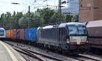 MRCE Vectron  X4 E - 866  [NVR-Nummer: 91 80 6193 866-1 D-DISPO], im Auftrag von ÖBB oder DB?, mit Containerzug Richtung Hamburger Hafen am 06.08.19 Bahnhof Hamburg Harburg.