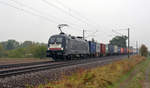 182 536 der MRCE schleppte am 25.09.19 einen Containerzug durch Jeßnitz Richtung Bitterfeld.