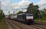 189 151 der MRCE führte für die tschechische Rail Cargo Carrier am 26.09.19 einen Containerzug durch Saarmund Richtung Schönefeld.