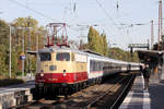 TRI 112 268-8 mit einem Fußball Sonderzug in Castrop-Rauxel 26.10.2019