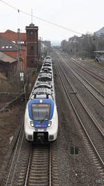 Der Elektrotriebzug 853 war Mitte März 2021 in Wuppertal-Unterbarmen unterwegs.