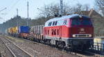 NeSA Eisenbahn-Betriebsgesellschaft Neckar-Schwarzwald-Alb mbH mit der  218 155-0  (NVR: 92 80 1218 155-0 D-NESA) und einem Zug mit Begleitwagen + Schienenschleifzug SPENO INTERNATIONAL Typ RR 16 MS-13 am 26.03.20 Bf. Beelitz-Heilstätten.  